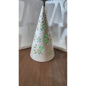 Temptations By Tara Christmas Tree Gold Silver Illuminated Color‎ Changing Cone